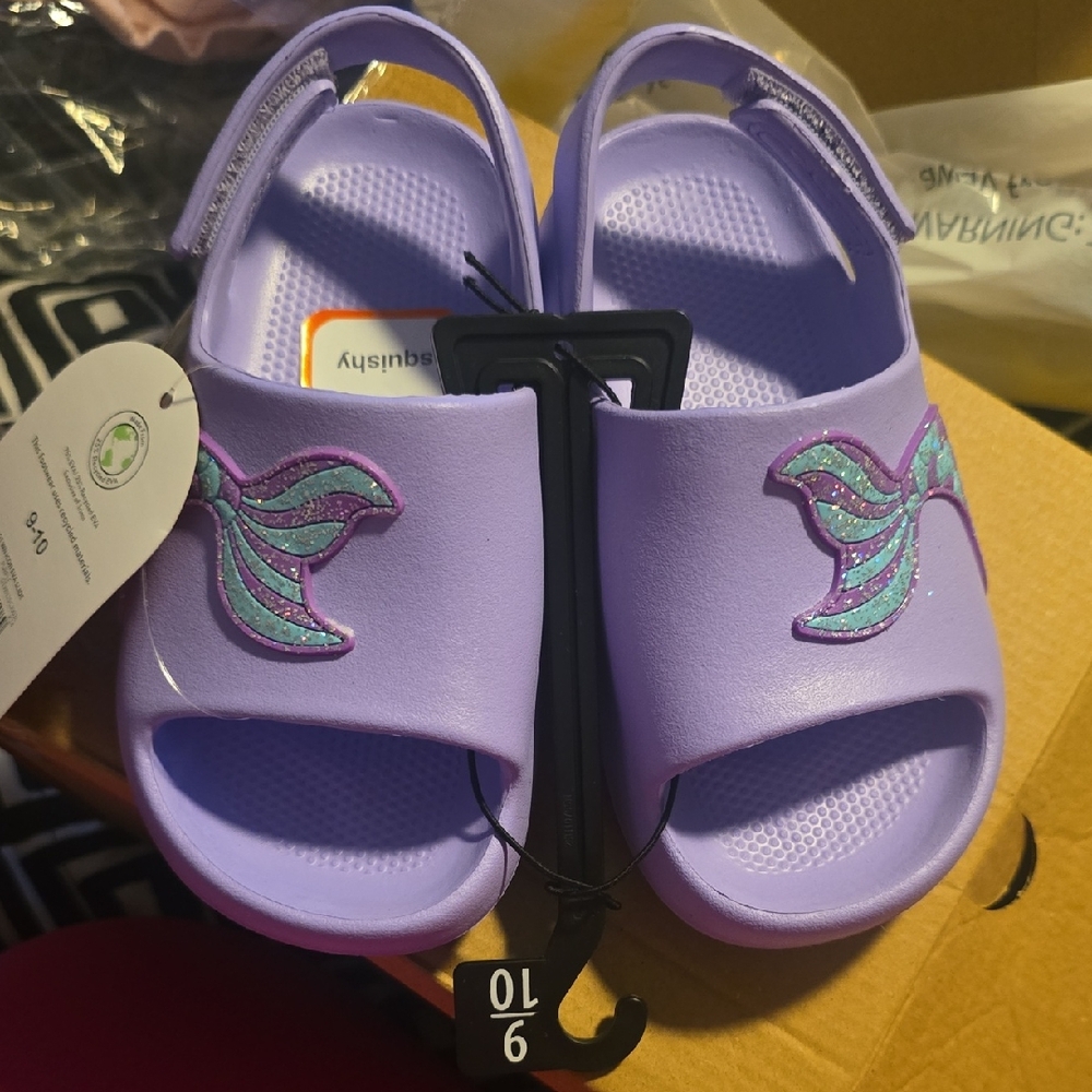 Wonder Nation Lavender Mermaid Sandals